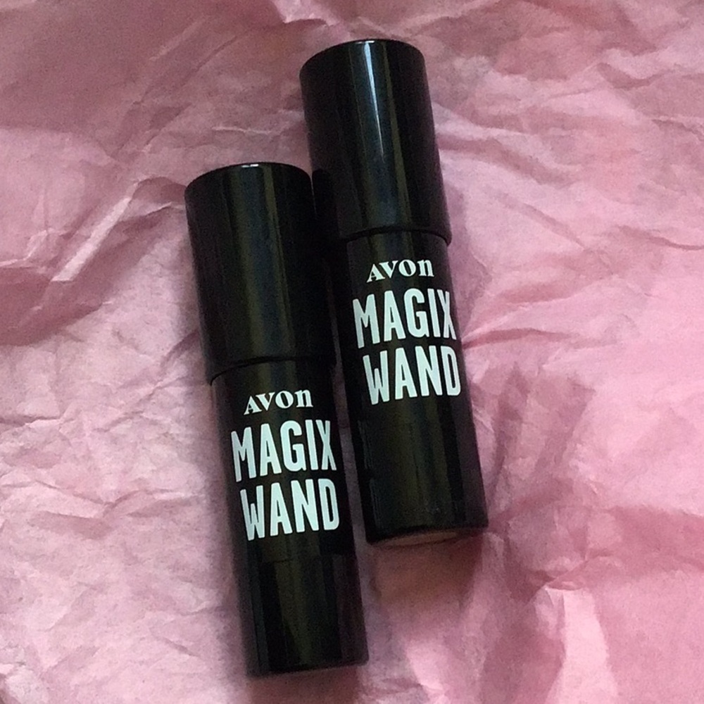 Avon Magix Wand -new-2 foundation sticks, contour; chai